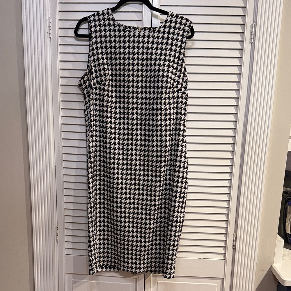 Calvin Klein Classic Black and White Houndstooth Dress